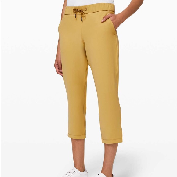 ❌SOLD❌Lululemon🍋On the Fly 23” - Picture 2 of 6